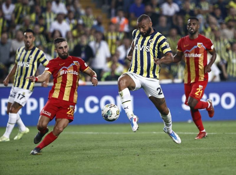 Fenerbahçe 3 puanı 2 golle aldı