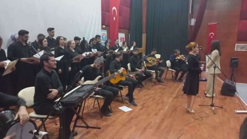 Kızıltepe’de “Şarkılar Bizi Söyler, Biz de Şarkı Söyleriz” konseri düzenlendi