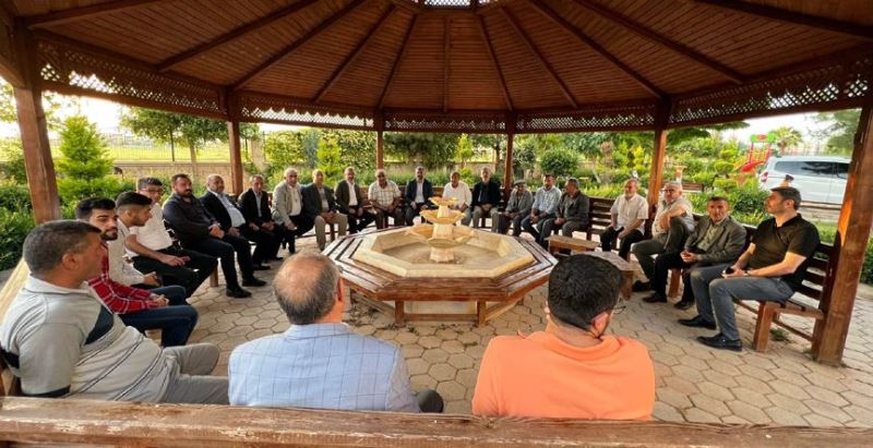 Ak parti adayı Kılıç Kızıltepe’de ziyaretlerde bulundu