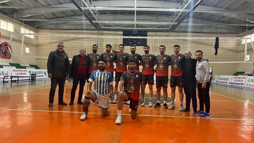 Midyat Belediyesi Spor Kulübü Erkek Voleybol Takımı Yenilmez Armada Yoluna Devam Ediyor..