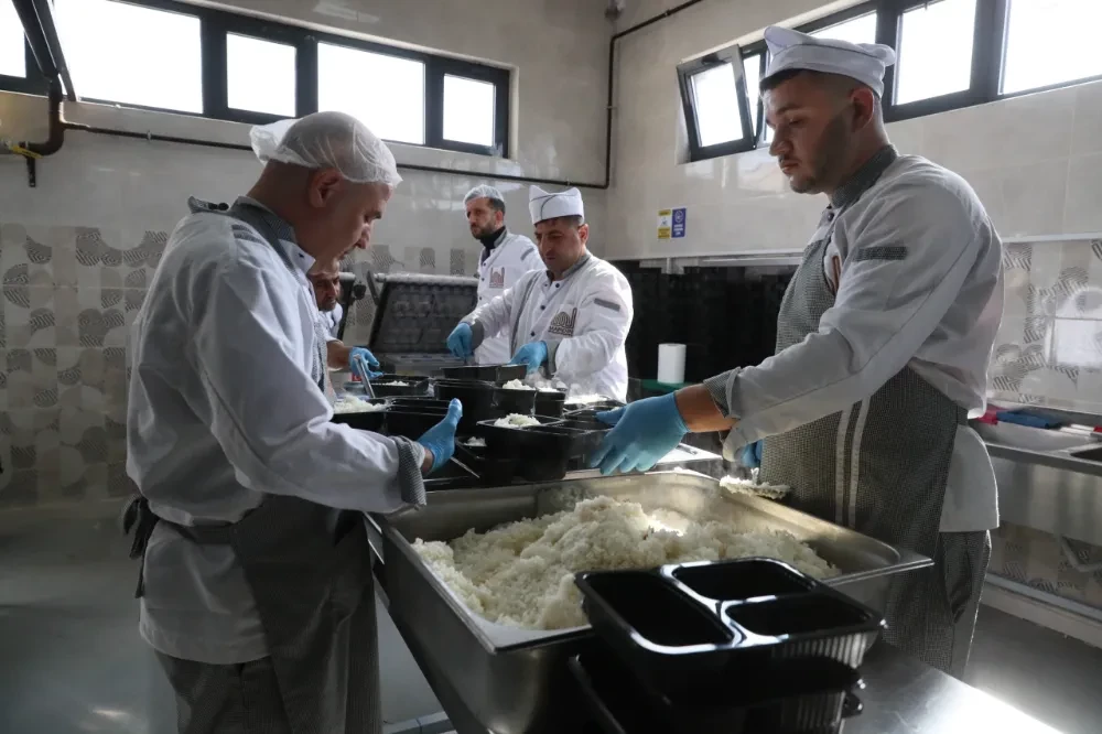 Mardin Büyükşehir Belediyesi Aşevi Hizmete Başladı