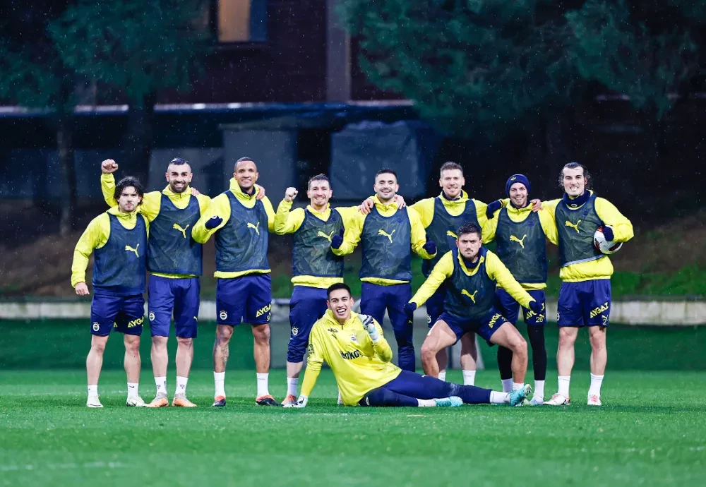 Fenerbahçe’de Çaykur Rizespor maçı hazırlıkları sürüyor