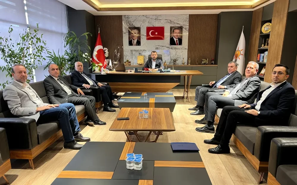 AK Parti Mardin İl Başkanlığında seçimden sonra ilk toplantı