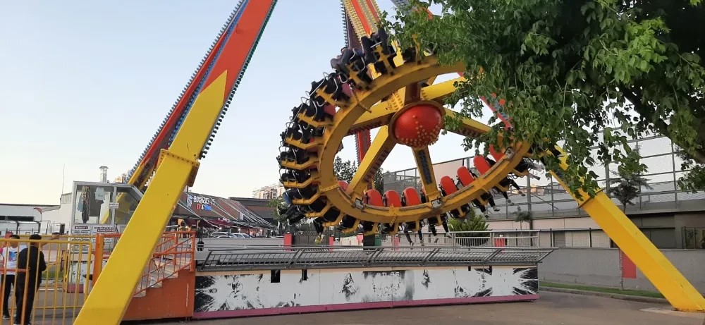 BÖLGENİN EN BÜYÜK LUNAPARKI DİYARBAKIR