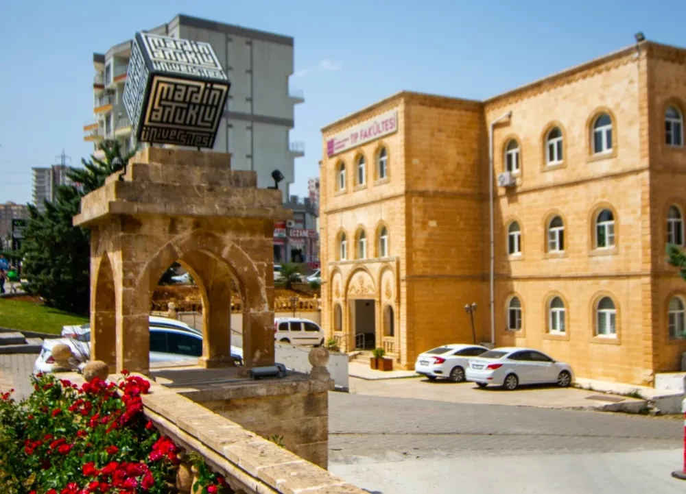 Mardin Artuklu Üniversitesi Tıp Fakültesi Akademik Kadrosunu Güçlendirmeye Devam Ediyor