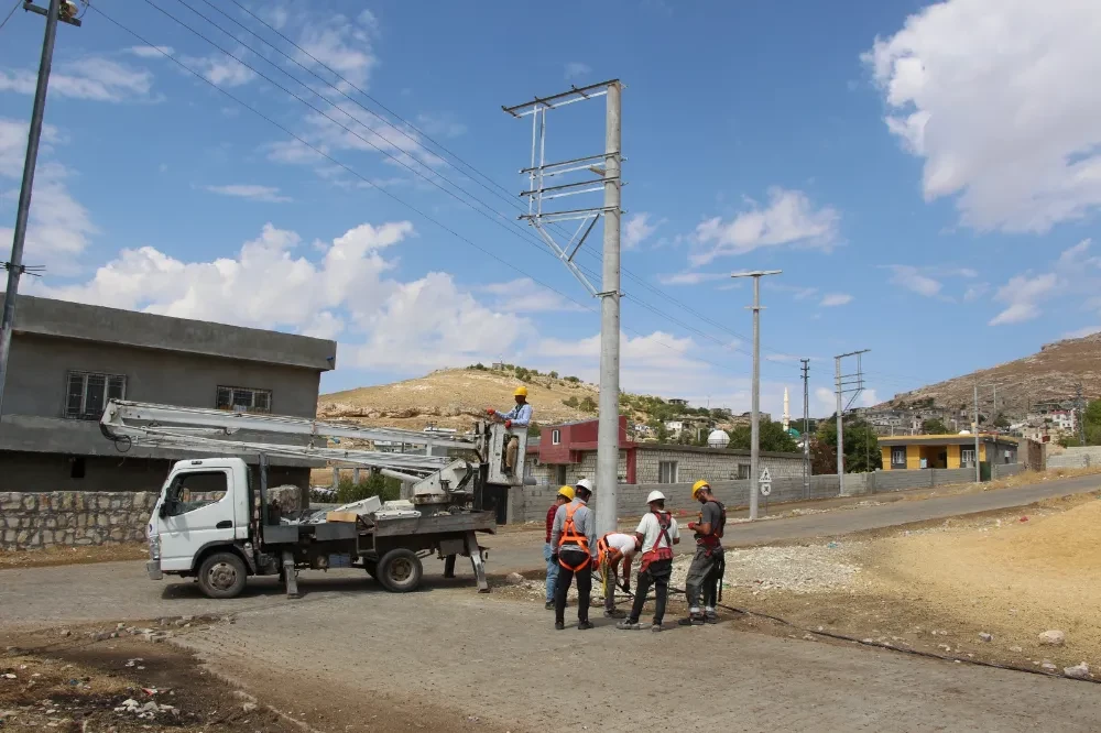 Artuklu’ya bağlı Cevizli Mahallesinde 13 milyon lira değerinde şebeke yenileniyor