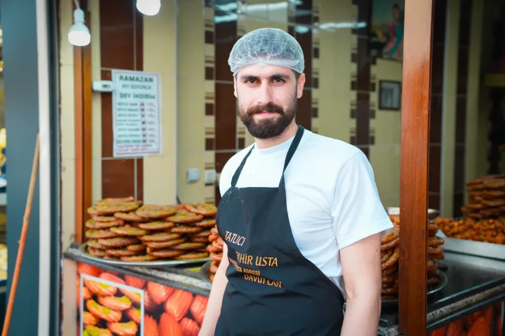 Kızıltepe’de babadan oğula geçen halka tatlısı geleneği Ramazan soframızın vazgeçilmezi