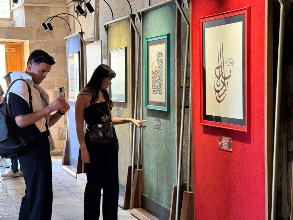 Âdil-i Mutlak Hat Eserleri Sergisi Mardin’de Sanatseverlerle Buluştu