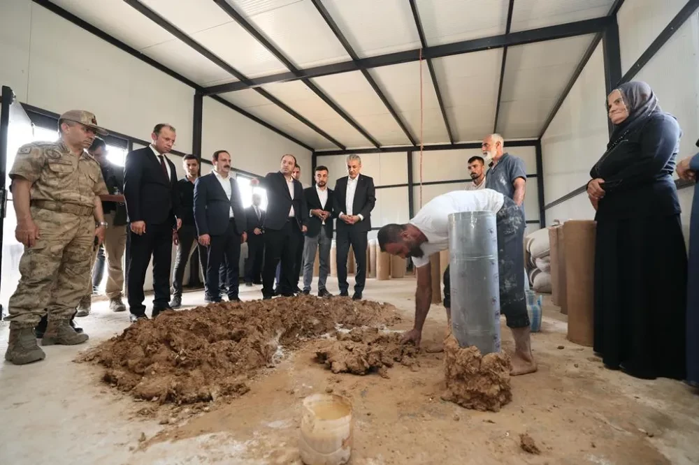 Mardin’de Geleneksel Arı Kovanı Üretim Projesi başladı